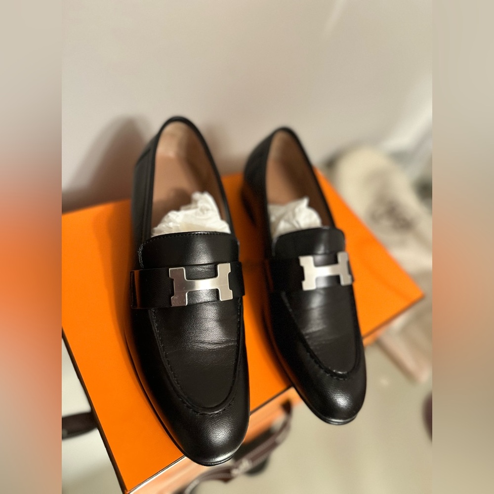 BRAND NEW Hermes Paris Loafers size 36 ( us 6)
